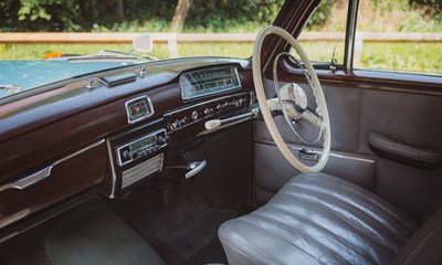 Lot 1956 Mercedes-Benz 220a Ponton