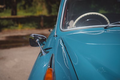 Lot 1956 Mercedes-Benz 220a Ponton