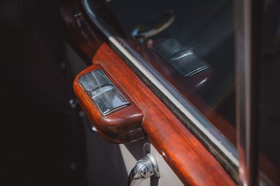 Lot 1956 Mercedes-Benz 220a Ponton