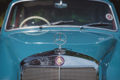 Lot 1956 Mercedes-Benz 220a Ponton