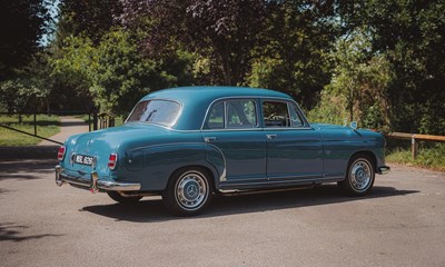 Lot 1956 Mercedes-Benz 220a Ponton