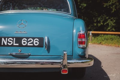 Lot 1956 Mercedes-Benz 220a Ponton