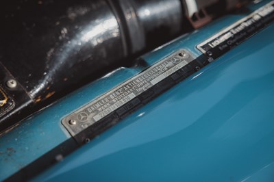 Lot 1956 Mercedes-Benz 220a Ponton
