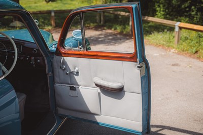 Lot 1956 Mercedes-Benz 220a Ponton