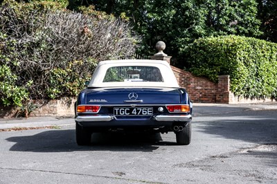 Lot 1966 Mercedes-Benz 230 SL Pagoda