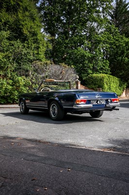 Lot 1966 Mercedes-Benz 230 SL Pagoda