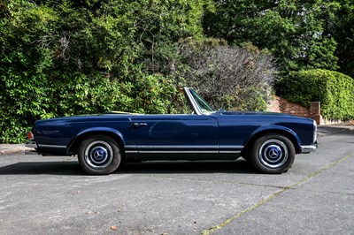 Lot 1966 Mercedes-Benz 230 SL Pagoda