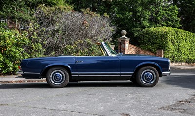 Lot 1966 Mercedes-Benz 230 SL Pagoda