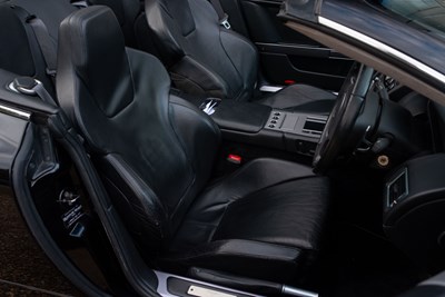 Lot 2006 Aston Martin DB9 Volante