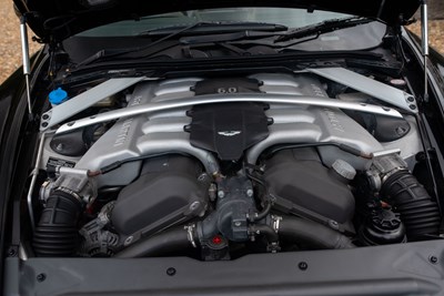 Lot 2006 Aston Martin DB9 Volante