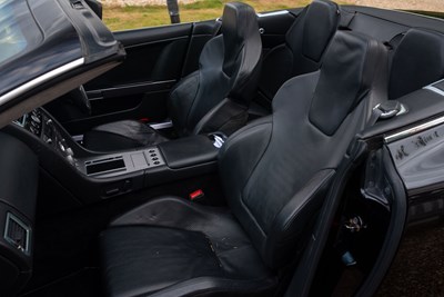 Lot 2006 Aston Martin DB9 Volante