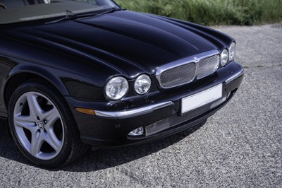 Lot 132 - 2004 Jaguar XJ Super V8
