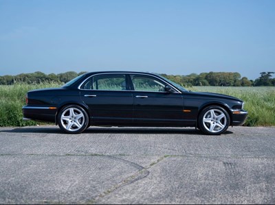 Lot 2004 Jaguar XJ Super V8