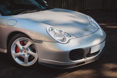 Lot 230 - 2001 Porsche 911/996 Turbo (Manual)