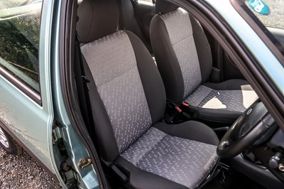 Lot 2000 Ford Fiesta Zetec (Mk. 4)