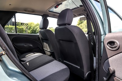 Lot 2000 Ford Fiesta Zetec (Mk. 4)
