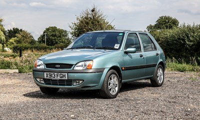 Lot 2000 Ford Fiesta Zetec (Mk. 4)