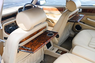 Lot 1990 Daimler XJ40 by Lynx (4 litre)