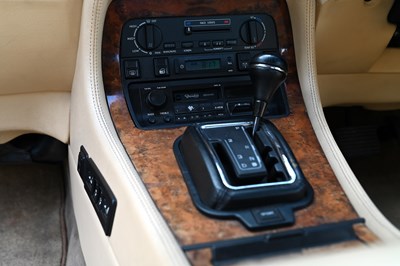 Lot 1990 Daimler XJ40 by Lynx (4 litre)
