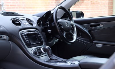 Lot 2004 Mercedes-Benz SL350 Convertible