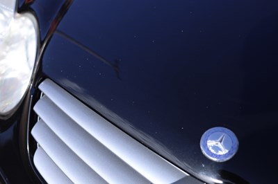 Lot 2004 Mercedes-Benz SL350 Convertible