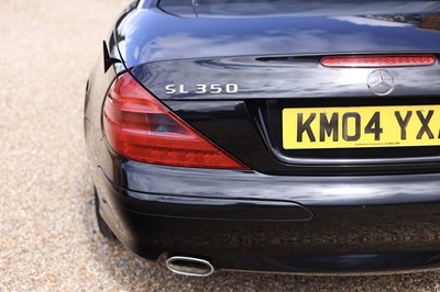 Lot 2004 Mercedes-Benz SL350 Convertible