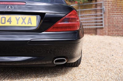 Lot 2004 Mercedes-Benz SL350 Convertible