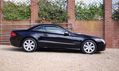 Lot 2004 Mercedes-Benz SL350 Convertible