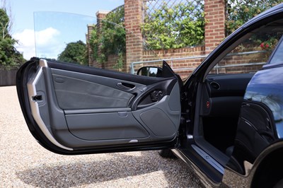 Lot 2004 Mercedes-Benz SL350 Convertible