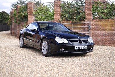 Lot 2004 Mercedes-Benz SL350 Convertible