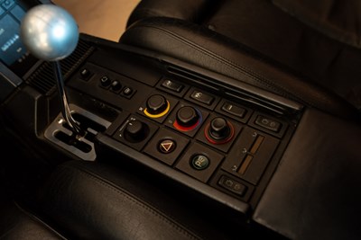 Lot 1986 Ferrari Testarossa