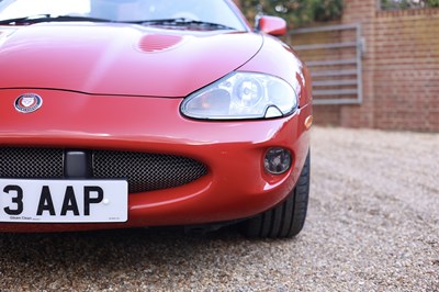 Lot 2000 Jaguar XKR Convertible
