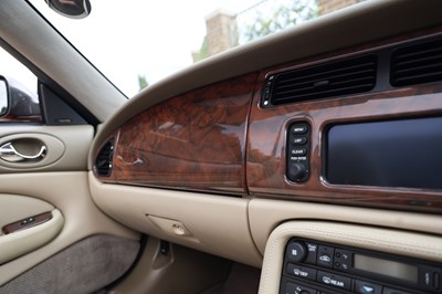 Lot 2000 Jaguar XKR Convertible
