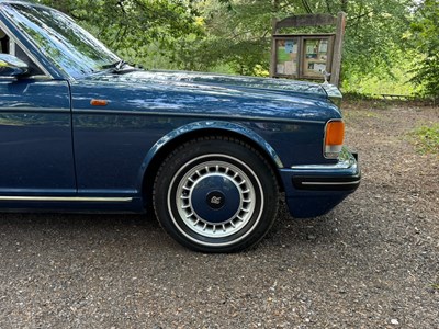 Lot 1996 Rolls-Royce Silver Spirit III