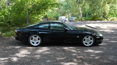 Lot 125 - 1998 Jaguar XKR Paramount Performance Donington