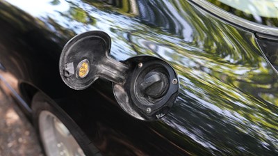 Lot 125 - 1998 Jaguar XKR Paramount Performance Donington