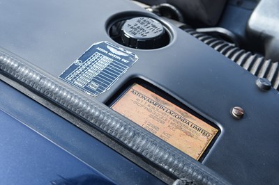 Lot 2001 Aston Martin DB7 Vantage Volante