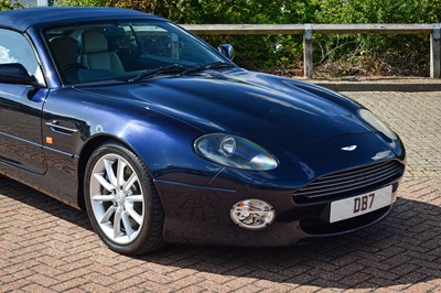 Lot 2001 Aston Martin DB7 Vantage Volante