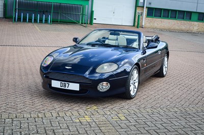 Lot 2001 Aston Martin DB7 Vantage Volante