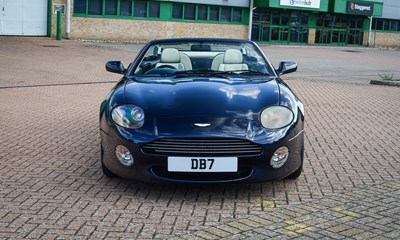 Lot 2001 Aston Martin DB7 Vantage Volante