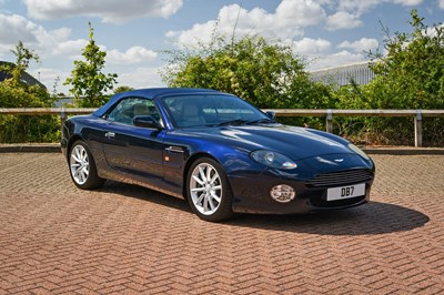 Lot 2001 Aston Martin DB7 Vantage Volante