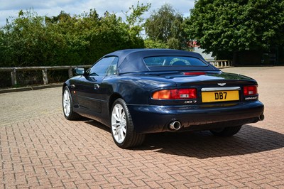 Lot 2001 Aston Martin DB7 Vantage Volante