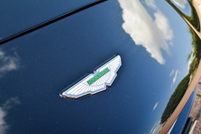 Lot 2001 Aston Martin DB7 Vantage Volante