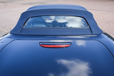 Lot 2001 Aston Martin DB7 Vantage Volante