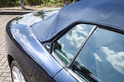Lot 2001 Aston Martin DB7 Vantage Volante