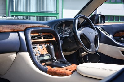 Lot 2001 Aston Martin DB7 Vantage Volante