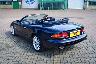 Lot 2001 Aston Martin DB7 Vantage Volante