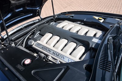Lot 2001 Aston Martin DB7 Vantage Volante