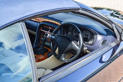Lot 2001 Aston Martin DB7 Vantage Volante