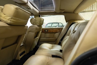 Lot 1981 Aston Martin Lagonda